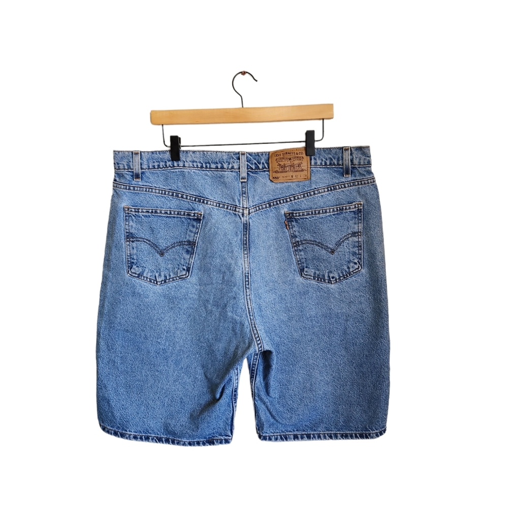 Men Levis 550 Vintage Men Relaxed Fit Jean Shorts Siz… Gem